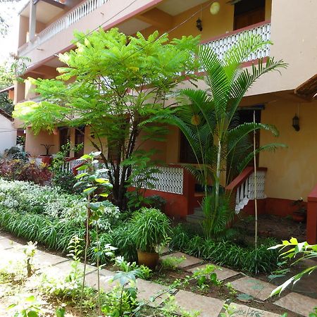 Pinto Guest House Candolim Ngoại thất bức ảnh