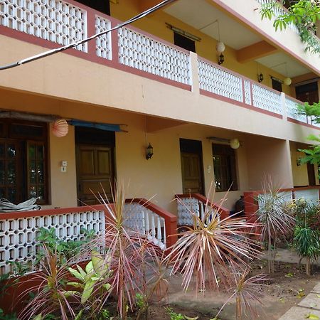 Pinto Guest House Candolim Ngoại thất bức ảnh