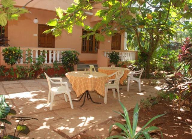 Pinto Guest House Candolim Phòng bức ảnh